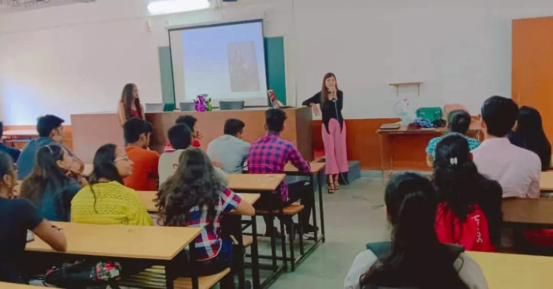 Design lecture session with projector presentation